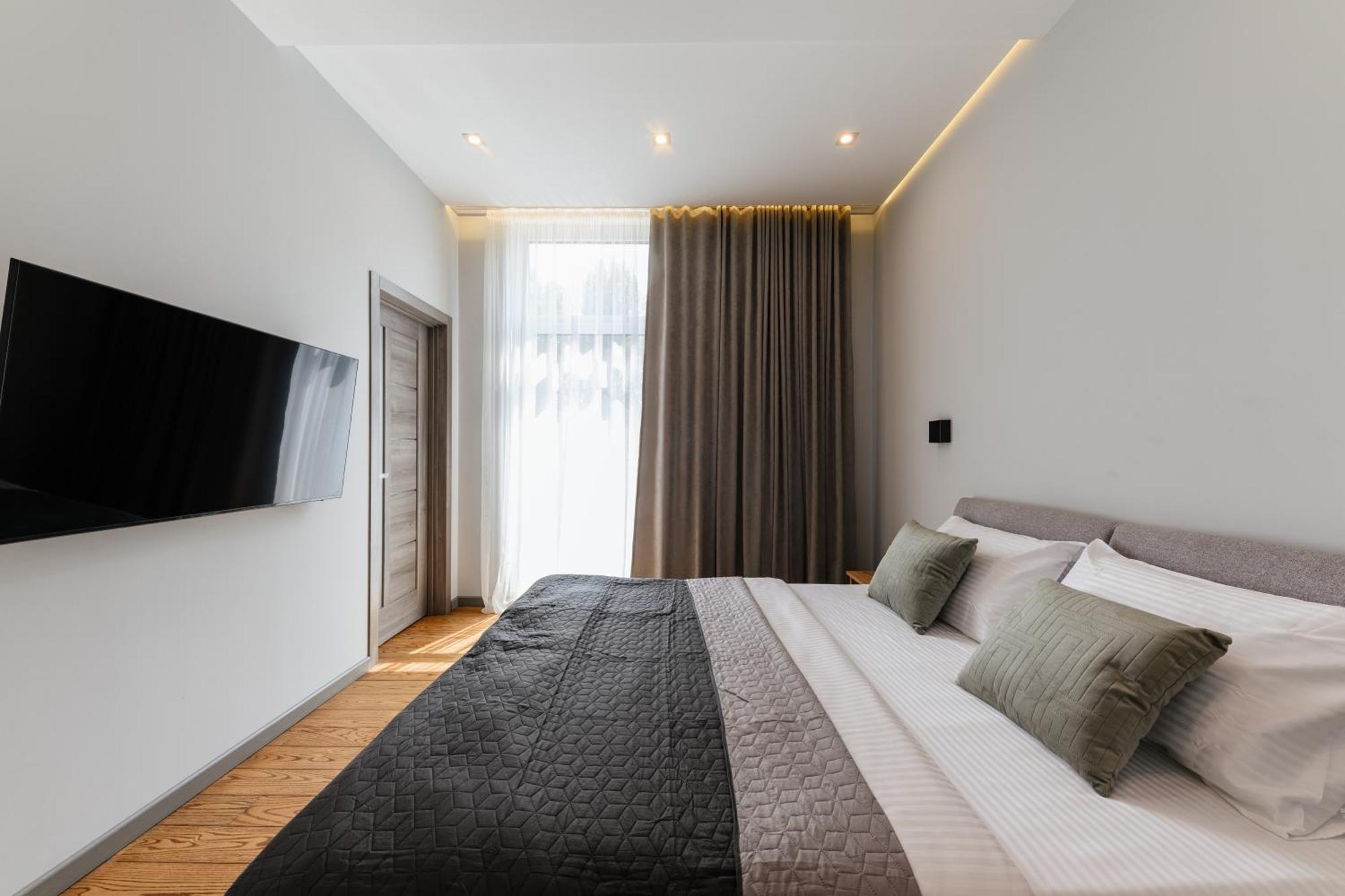 Luxury Apartments Smart House Uzhhorod Εξωτερικό φωτογραφία
