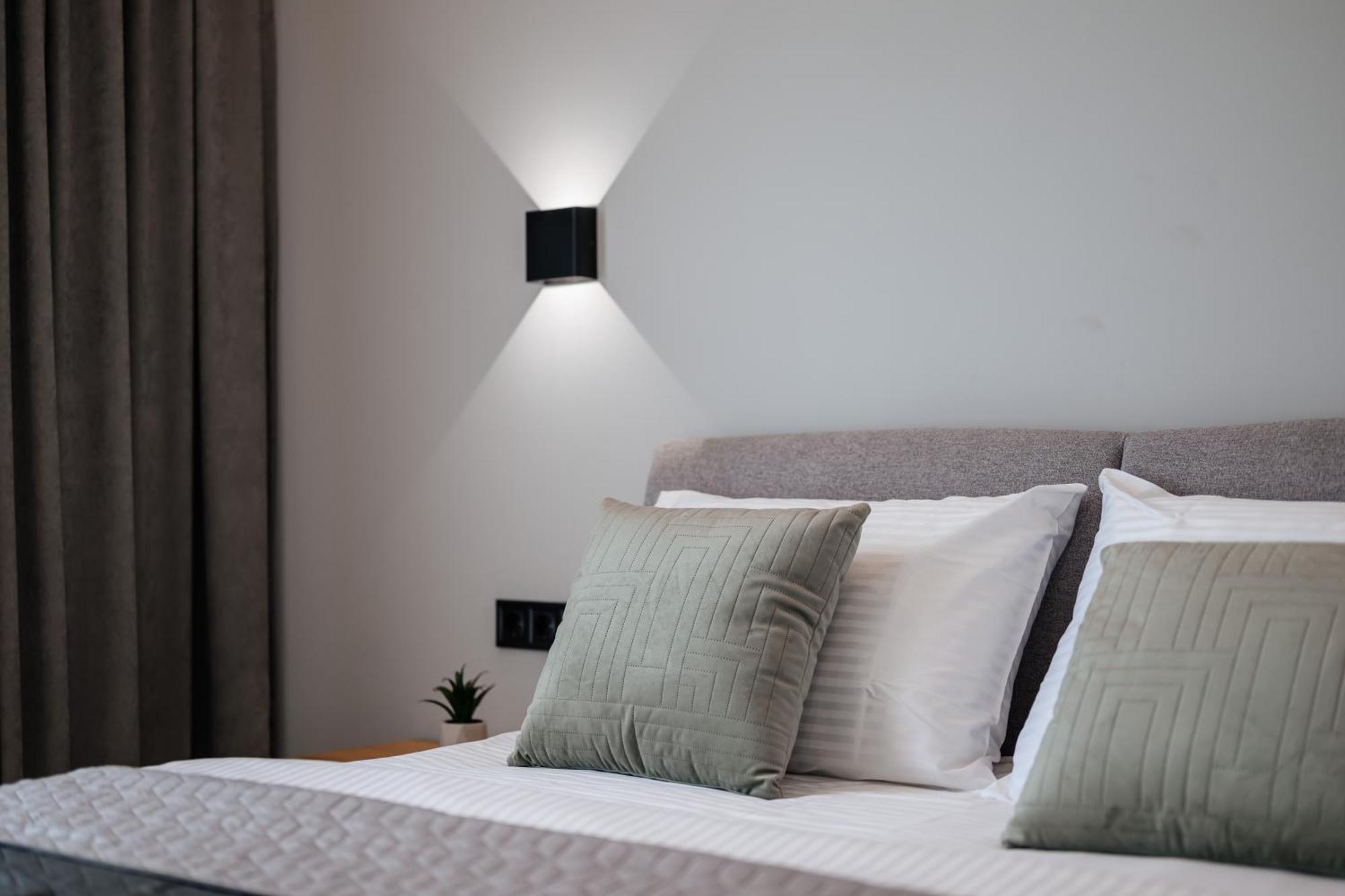 Luxury Apartments Smart House Uzhhorod Εξωτερικό φωτογραφία
