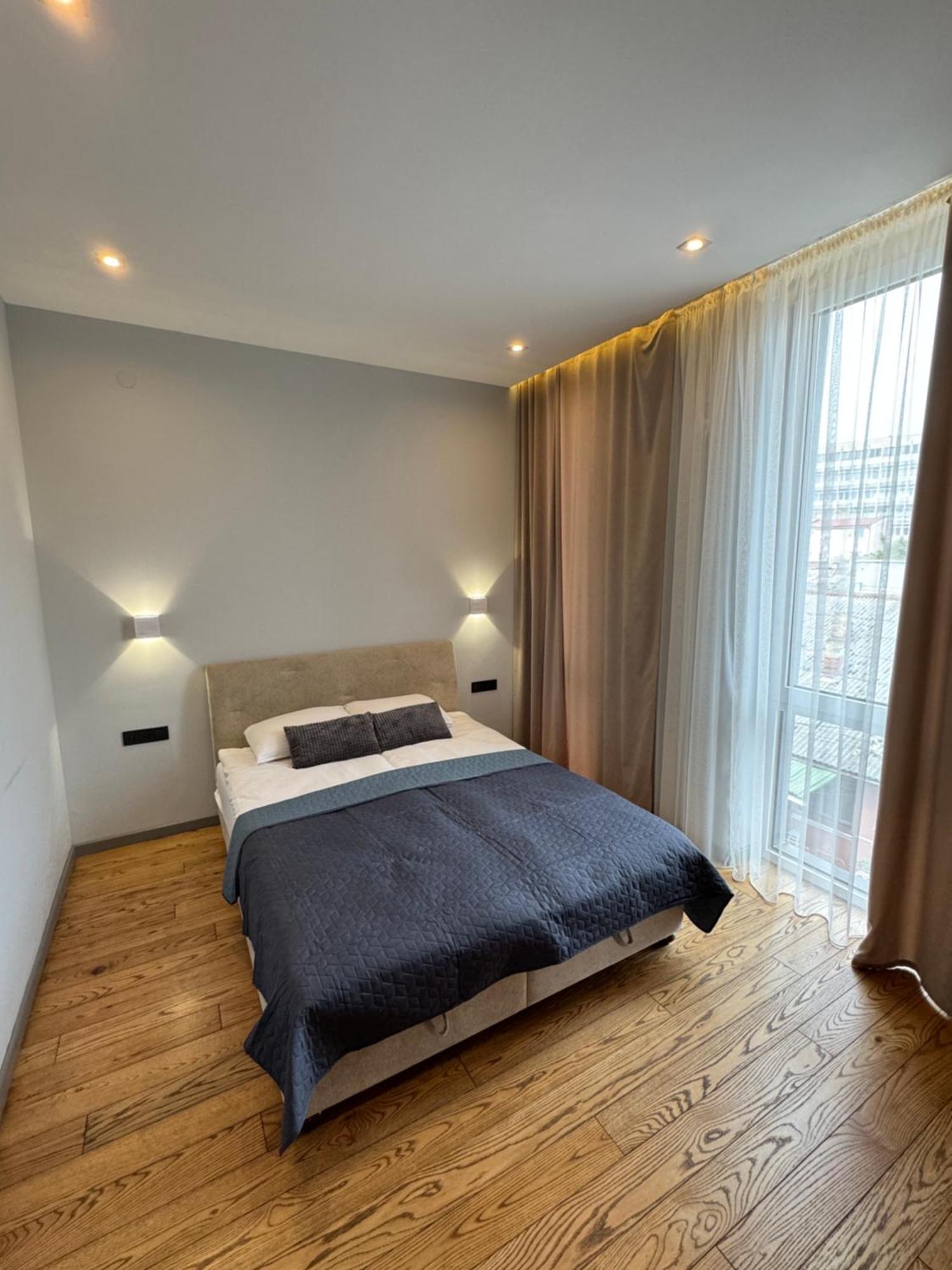 Luxury Apartments Smart House Uzhhorod Εξωτερικό φωτογραφία